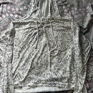 hurley white purple and grey hoodie